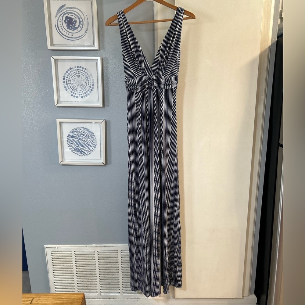 Tart Navy and White Striped Sleeveless V-neck Maxi Dress Size S
